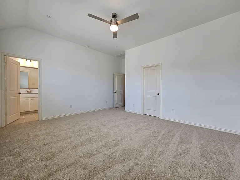 9452 Espalier St — Photo 13