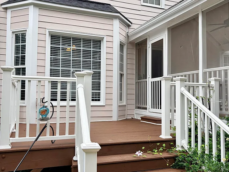 1706 Autumn Ridge Dr — Photo 3