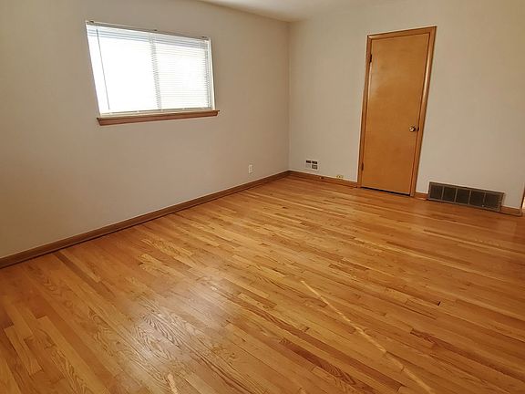 3rd image of 3051 W Ruskin Ct #7