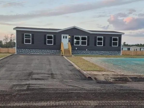 109 Forman Way, Aynor, SC 29511