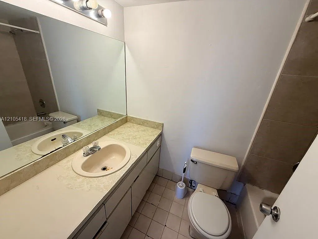 Residencial El Prado Cond — Photo 3
