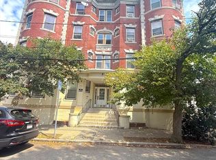Vinecroft Condominium, Lynn, MA 01905