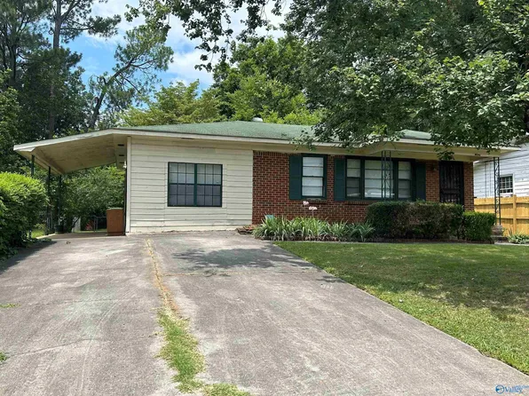1907 Canterbury Cir NW, Huntsville, AL 35816