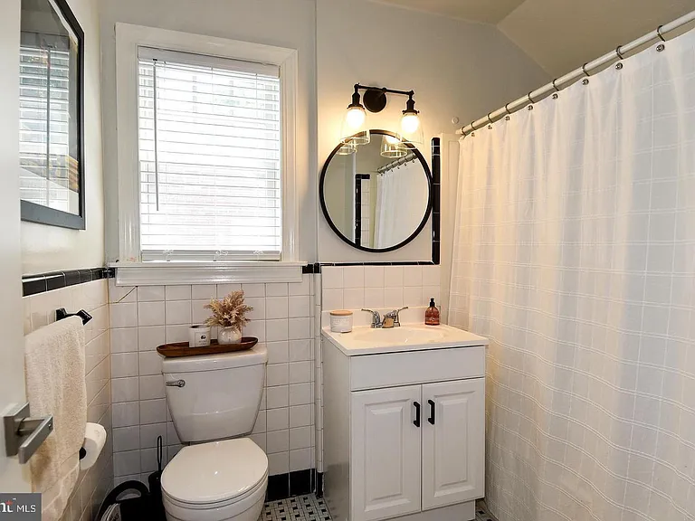 4732 Ellicott St NW — Photo 16