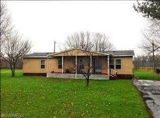 71375 Five Points Rd, Edwardsburg, MI 49112