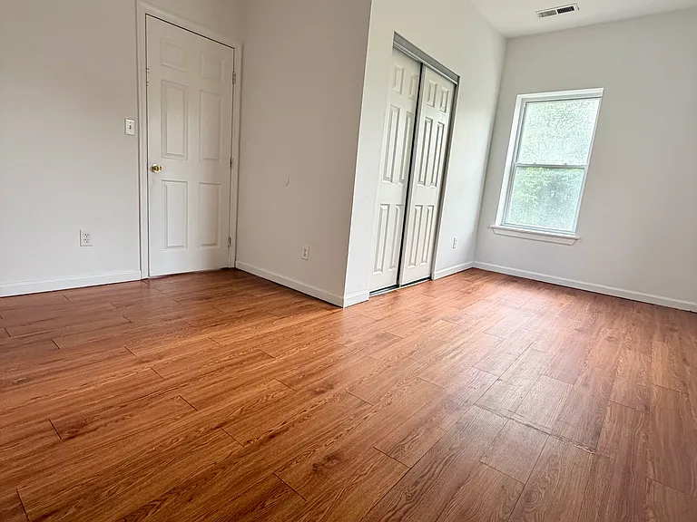 485 Antietam Dr — Photo 5