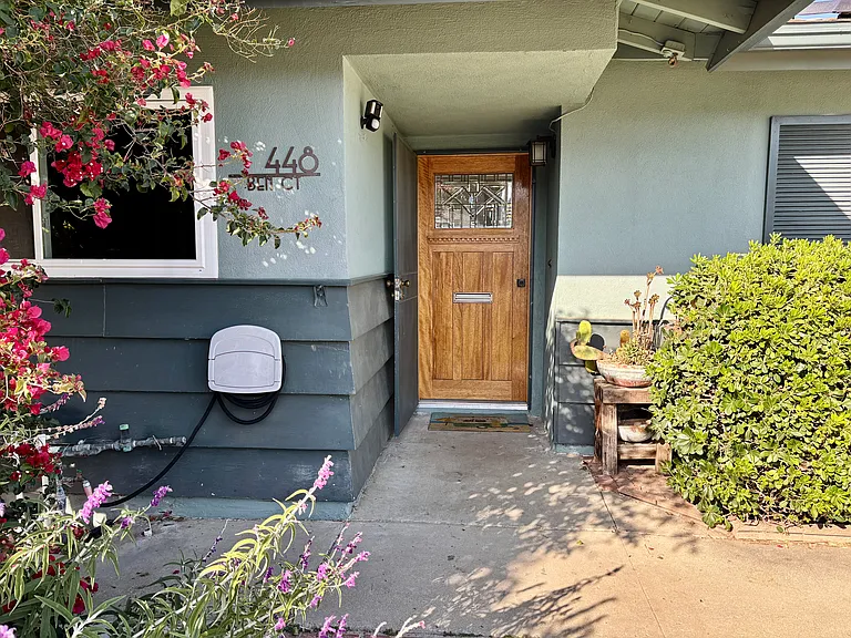 448 Ben Ct — Photo 18