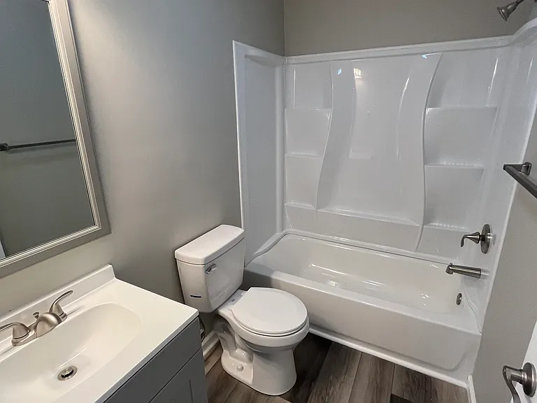 118 Burgundy Dr — Photo 6