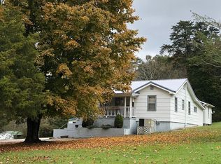 943 Marble Top Rd, Chickamauga, GA 30707