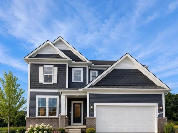 680 Gretchen Ln, Saline, MI 48176