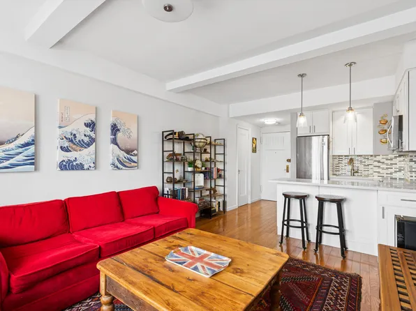 5 Tudor City Place image 1 of 9