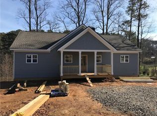 150 Meadow Cir, Ellijay, GA 30540