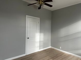 7325 69th Pl APT 2L, Ridgewood, NY 11385