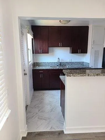 4142 1/2 Estrella Ave — Photo 8