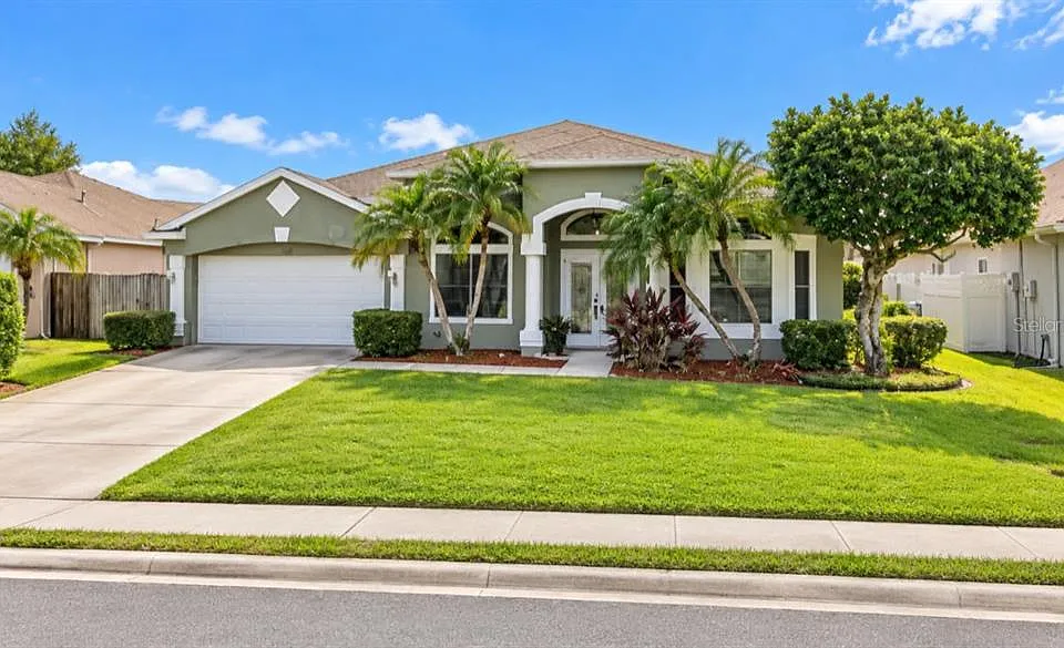 1747 Tangledvine Dr