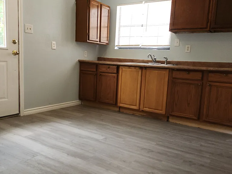523 S San Bernardo Ave — Photo 6