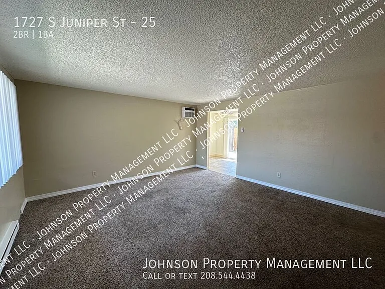 1727 S Juniper St #25 — Photo 9