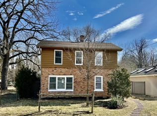 3S069 Glen Dr N, Warrenville, IL 60555