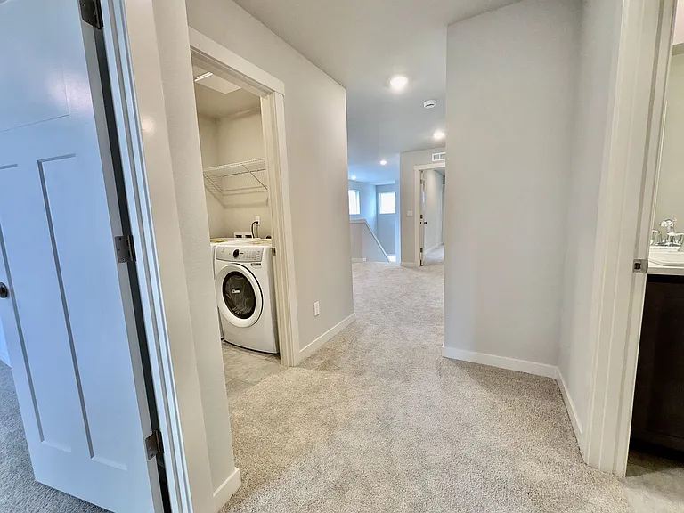 8912 SW Chokecherry Ln — Photo 37
