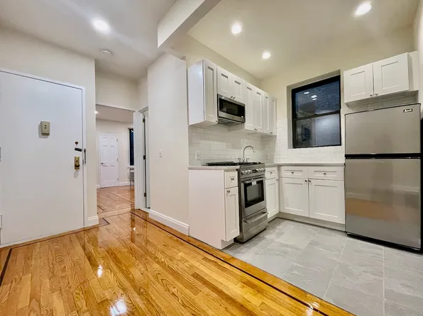 366 Broome Street image 6 of 14