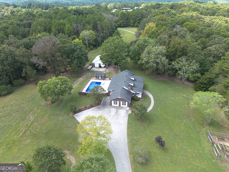 1st image of 1328 Abrams Rd SE