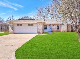 217 Magnolia Ave, Elk City, OK 73644