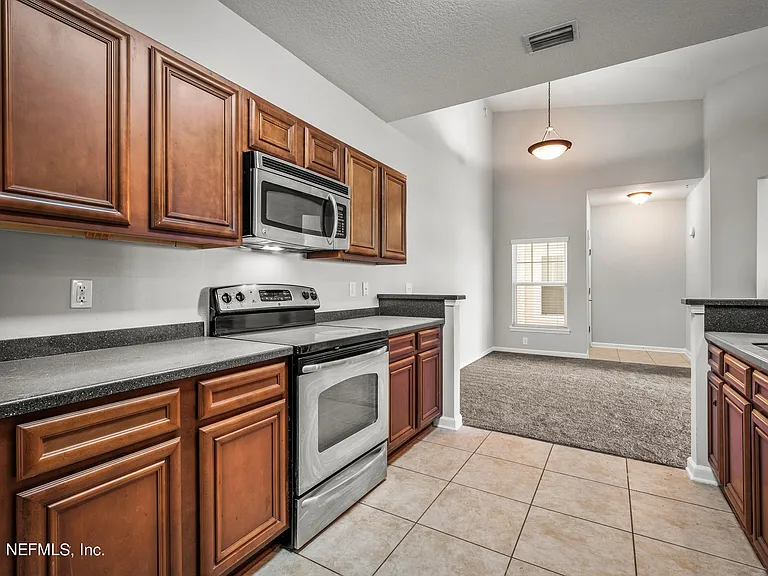 4920 Key Lime Dr #304 — Photo 12