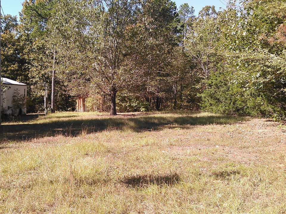 2nd image of 134 Blakehill Loop