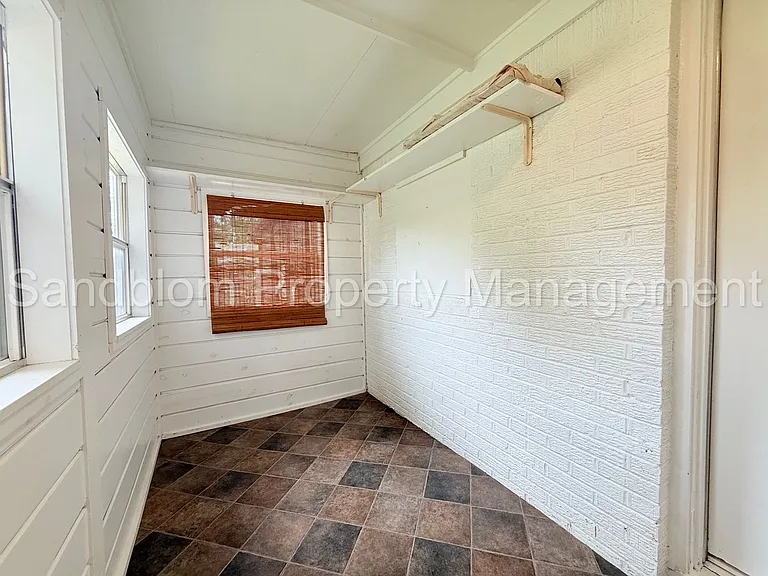 3737 E 37th Pl — Photo 24