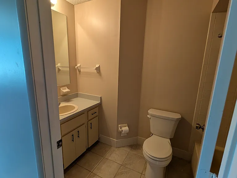 8432 SW 108th Ln — Photo 8