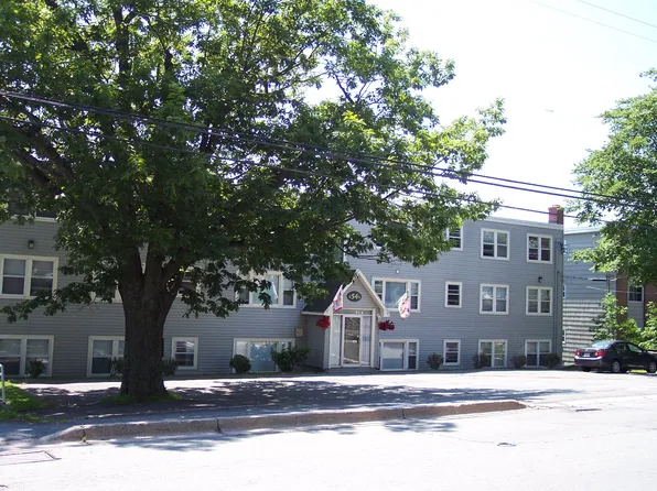 54 Main Ave, Halifax, NS B3M 1A3