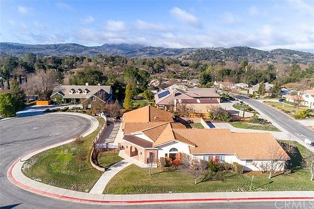 9040 Via Tortuga Atascadero Ca 93422 Mls Sc21037309 Zillow