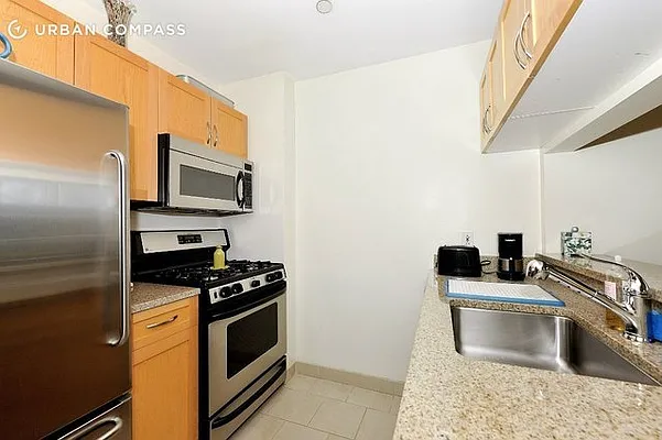 Rented by Compass | media 8