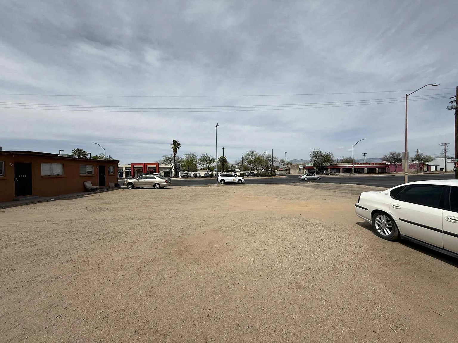 2 bed, 750 sqft, $850 — Photo 3