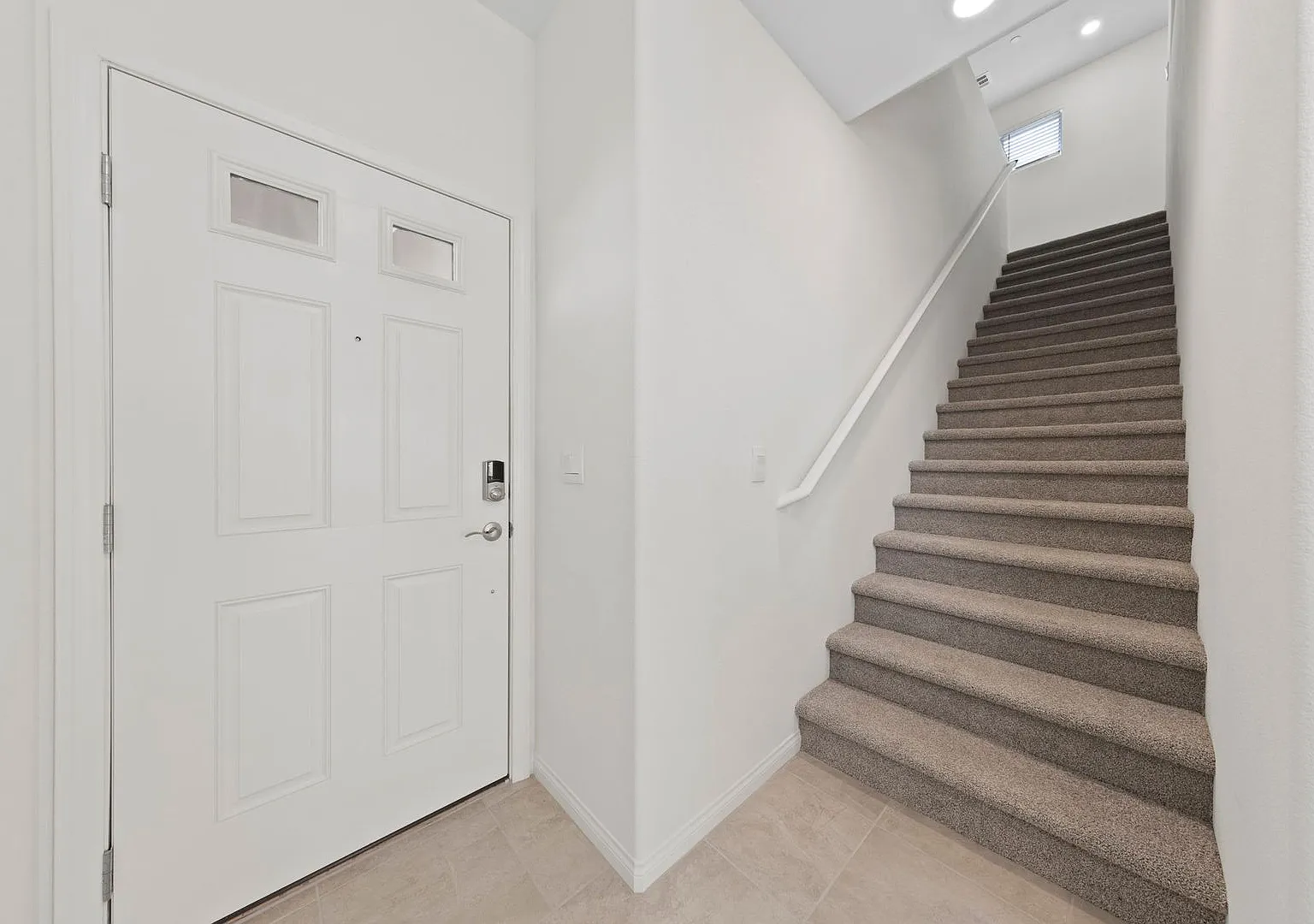 Cadence 4 Bedroom Smart Home — Photo 3