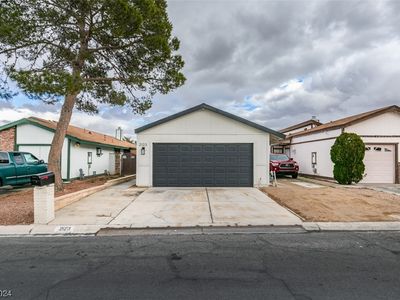 2123 San Simeon St, Las Vegas, NV, 89108