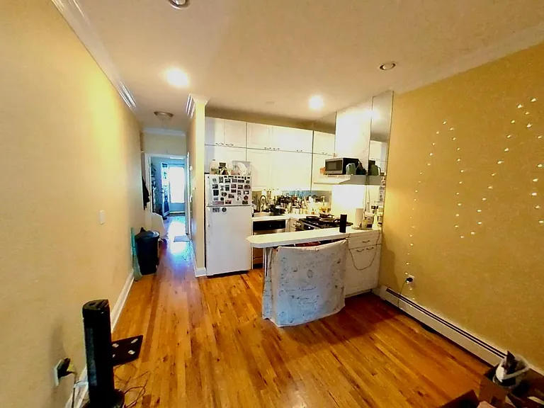 405 2nd St #1R — Photo 6