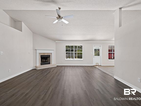 5th image of 12277 Verona Ct