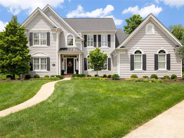 878 Craig Forest Ln, Saint Louis, MO 63122