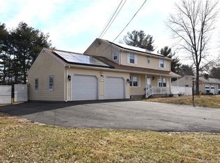 703 Pleasant St, Southington, CT 06489