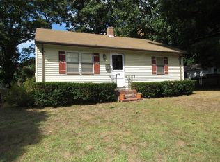 63 Coolidge Rd, Walpole, MA 02081