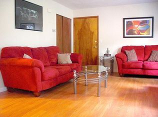 1412 Spring St APT 4, Syracuse, NY 13208