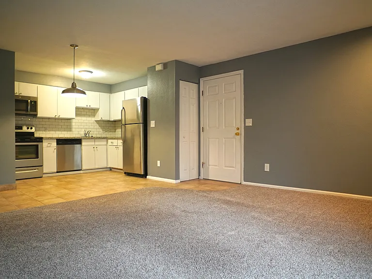 2575 S Syracuse Way #E205 — Photo 4