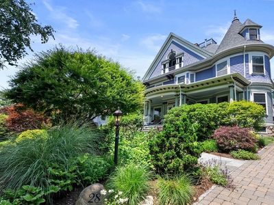 28 Monadnock Rd, Newton, MA, 02467