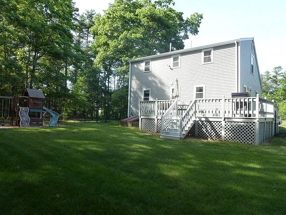 5th image of 12 Flintlock Ln