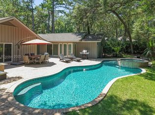 15 Deer Run Ln, Hilton Head Island, SC 29928