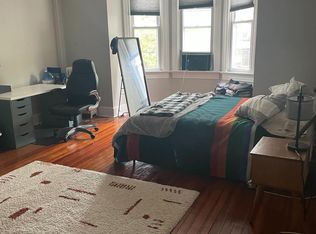 3114 N Calvert St #2, Baltimore, MD 21218