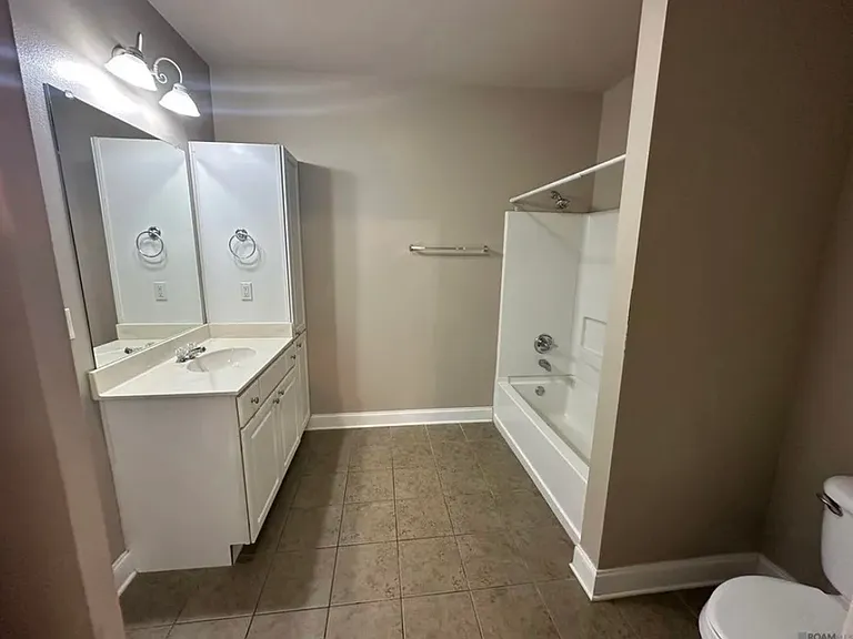 900 Dean Lee Dr #705 — Photo 6