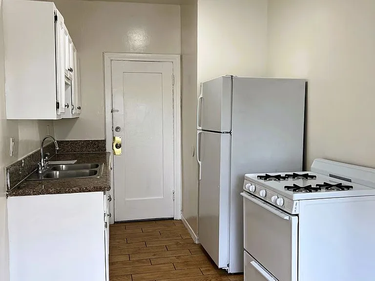 234 N Chicago St — Photo 10
