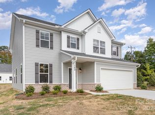 104 Baucom St, Charlotte, NC 28216